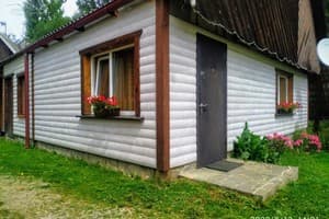 Коттедж Alfa Plus. Семейный трехместный коттедж около ручья 1