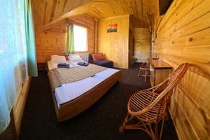 Отель Alpine Eco Chalet & Wellness. Улучшенный трехместный  1