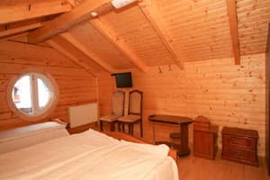 Отель Альтаир. Эконом трехместный мансарда 1