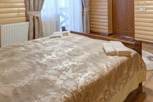 Отель Anet. Люкс 4-местный  8