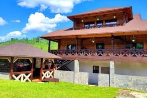 Коттедж Апартаменты в Славском