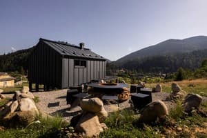Barnhouse Tatariv 7