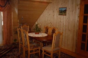 Барвистий килим 1