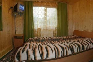 Батьківська хатинка 1