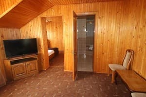 Отель Байка Спа Резорт. Эконом двухместный двухкомнатний 3
