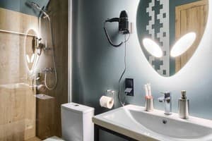 Отель Baza Smart Hotel. Люкс 4-местный 503 9