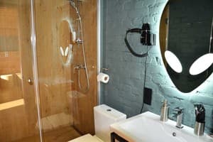 Отель Baza Smart Hotel. Люкс 4-местный 506 15