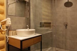 Коттедж Божена. Коттедж 6-местный  10