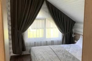 Отель Canada. Коттедж 5-местный с 2 спальнями 2