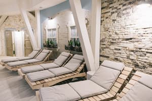 Червона Рута 18