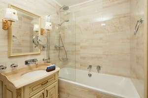 Спа-отель Chevalier Hotel & SPA. Апартаменты 4-местный двухкомнатный 5