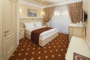Спа-отель Chevalier Hotel & SPA. Делюкс двухместный з видом на внутренний двор 1