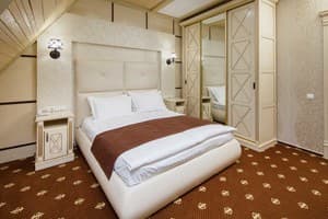 Спа-отель Chevalier Hotel & SPA. Люкс 4-местный  1
