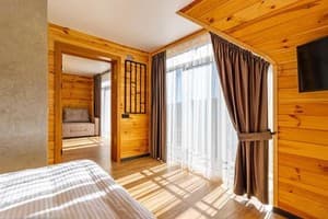 Отель Comfort House. Люкс 4-местный  2