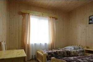 Готель Cube. Стандарт двомісний без балкону 2