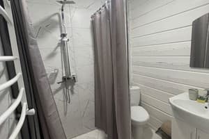 Коттедж Цветная жизнь. Стандарт 4-местный 10в 10