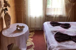 Частная усадьба Джинджура. Коттедж 8-местный  1