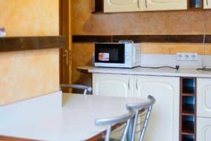 Отель Dobriy Hotel. Апартаменты 4-местный с 2 спальнями 10