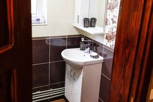 Домашня Оселя 8