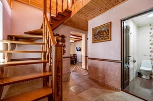 Апарт-отель Emerald House. Апартаменты 4-местный с двумя спальнями и видом на горы 11