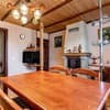 Апарт-отель Emerald House. Коттедж 6-местный панський с двумя спальнями 12