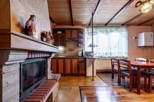 Апарт-отель Emerald House. Коттедж 6-местный панський с двумя спальнями 10