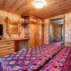 Апарт-отель Emerald House. Коттедж 6-местный сельская хата с печью 8