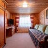 Апарт-отель Emerald House. Коттедж 6-местный сельская хата с печью 5