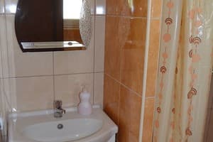 Мини-отель Entoni Apartments. Комфорт трехместный  3