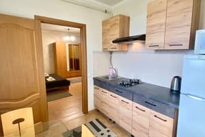 Мини-отель Entoni Apartments. Семейный трехместный с кухней 2