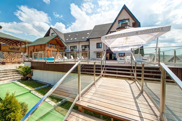 F&B SPA RESORT 12