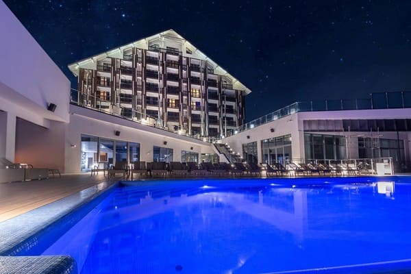 F&B SPA RESORT 41