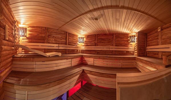 F&B SPA RESORT 31