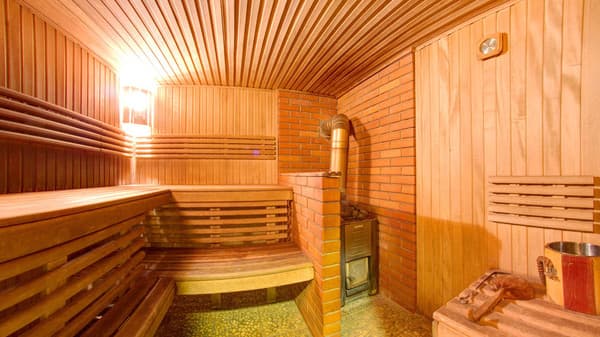 F&B SPA RESORT 10