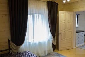 Отель Family Hotel Kaskad. Люкс трехместный двухкомнатный 4