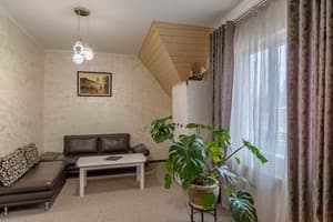 Апарт-отель Фавар Карпаты. Делюкс трехместный  8