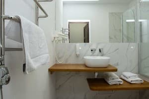 Отель Forest Hill Hotel & Spa. Апартаменты 4-местный  15