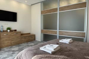 Гостинично-ресторанный комплекс Гірський Континент. Делюкс трехместный  5