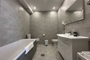 Гостинично-ресторанный комплекс Гірський Континент. Люкс трехместный  4