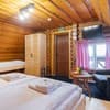 Гостинично-ресторанный комплекс Gremi Hotel. Коттедж 4-местный  4