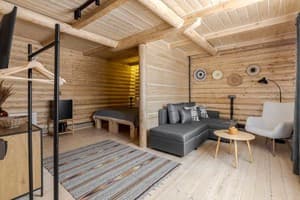 Гостинично-ресторанный комплекс Gremi Hotel. Коттедж 4-местный  1