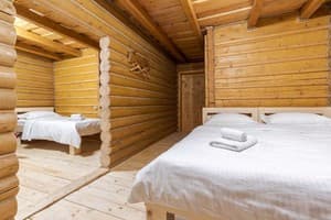 Гостинично-ресторанный комплекс Gremi Hotel. Семейный 6-местный двухкомнатный 2