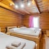 Гостинично-ресторанный комплекс Gremi Hotel. Стандарт трехместный  1
