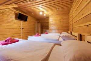 Гостинично-ресторанный комплекс Gremi Hotel. Стандарт трехместный улучшенный 6