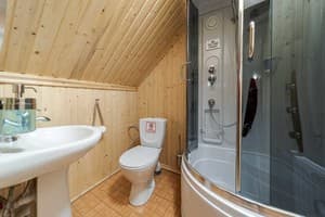 Гостинично-ресторанный комплекс Gremi Hotel. Стандарт трехместный улучшенный 4