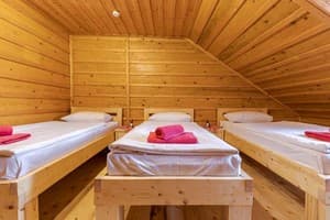 Гостинично-ресторанный комплекс Gremi Hotel. Стандарт трехместный улучшенный 7