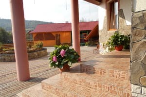 Гуцульська світлиця 20