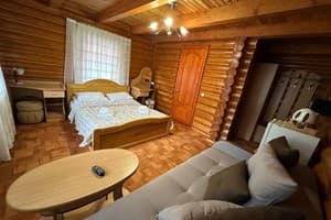 Туристический комплекс Guest House Sofia. Полулюкс двухместный в коттедже №3 10