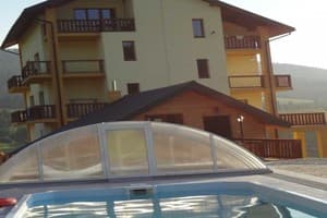 Хата Карпата 9