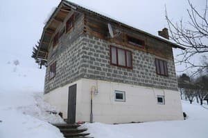 Хатка в горах 6